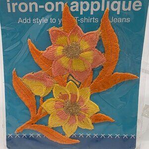 Crafters Square Iron-On Applique Flower Design For T-Shirts Jeans Crafts 3.25"x4